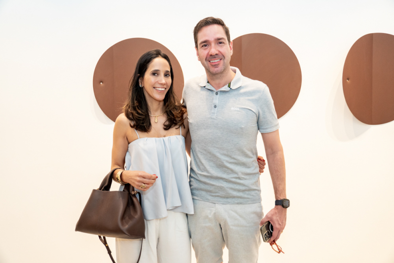 Forma e gesto - Abertura da mostra “Aferrar”, de Célio Gurgel, inspira manhã de arte na Galeria Leonardo Leal