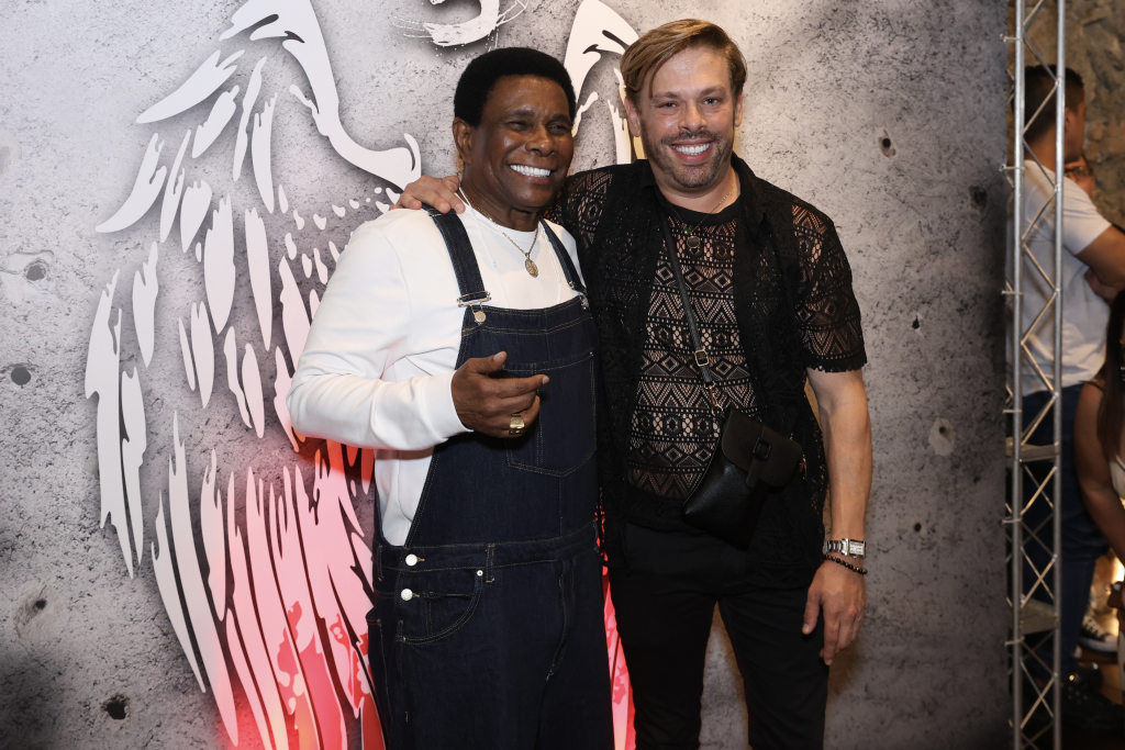 Neguinho Da Beija Flor E Bruno Chateaubriand