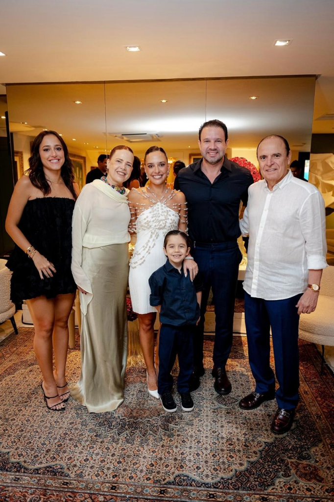 Noivado De Gabriella Ventura E Leo Couto