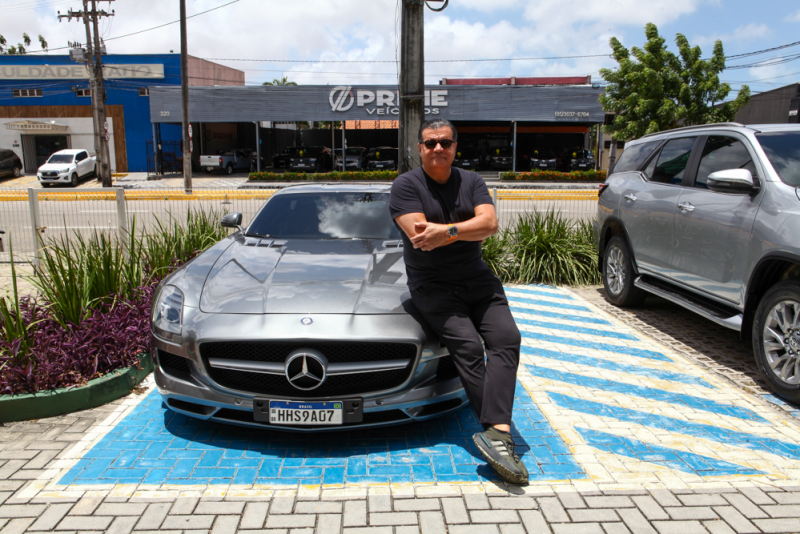 Experiência premium - Mercedes Family Experience combina tecnologia, sofisticação e performance na Newsedan Mercedes-Benz