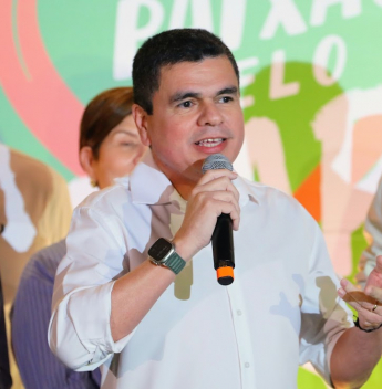 Chagas Vieira avalia candidatura e recebe convites de diferentes partidos no Ceará