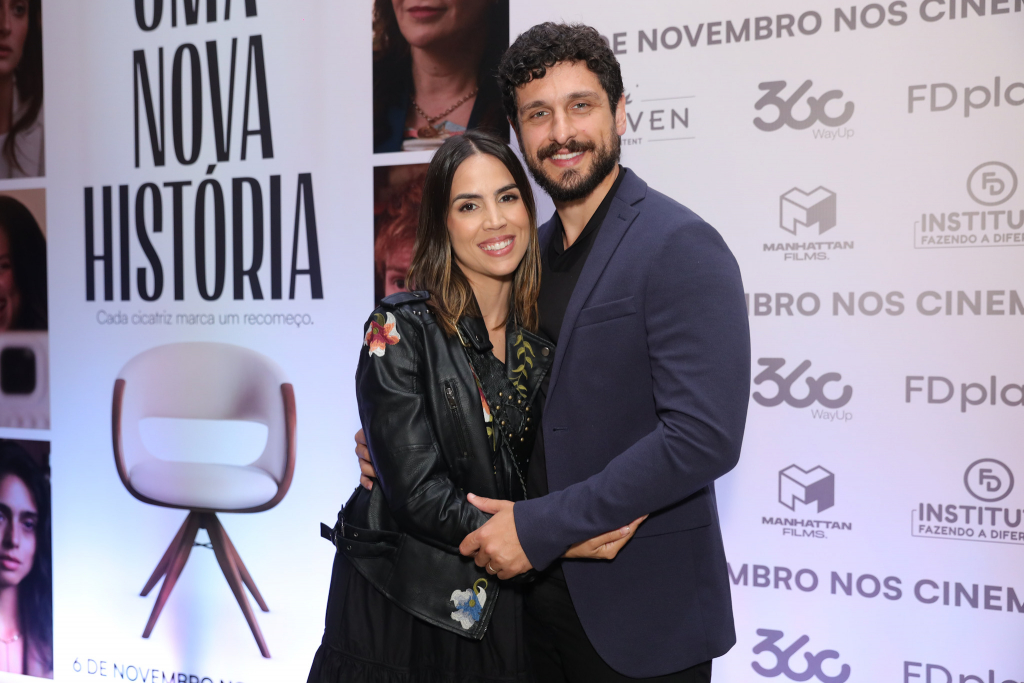 Pérola Farias E Mario Bregieira