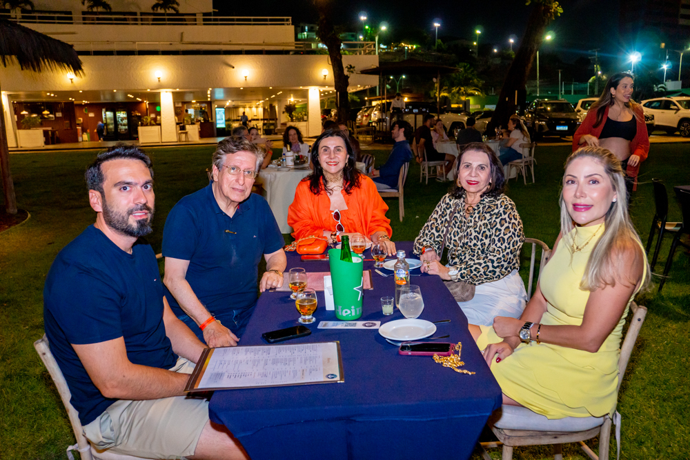 Rafael Barbosa, Paulo E Marlene Mindelo, Eliana E Nayla Barbosa