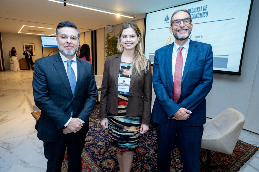 Rafael Guedes De Castro, Thathyana Wassad E Marlos Arnis