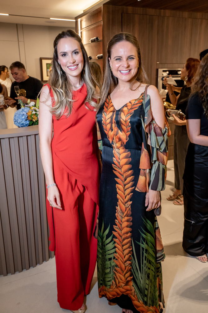 Rafaela Marrocos E Ana Virginia Furlani