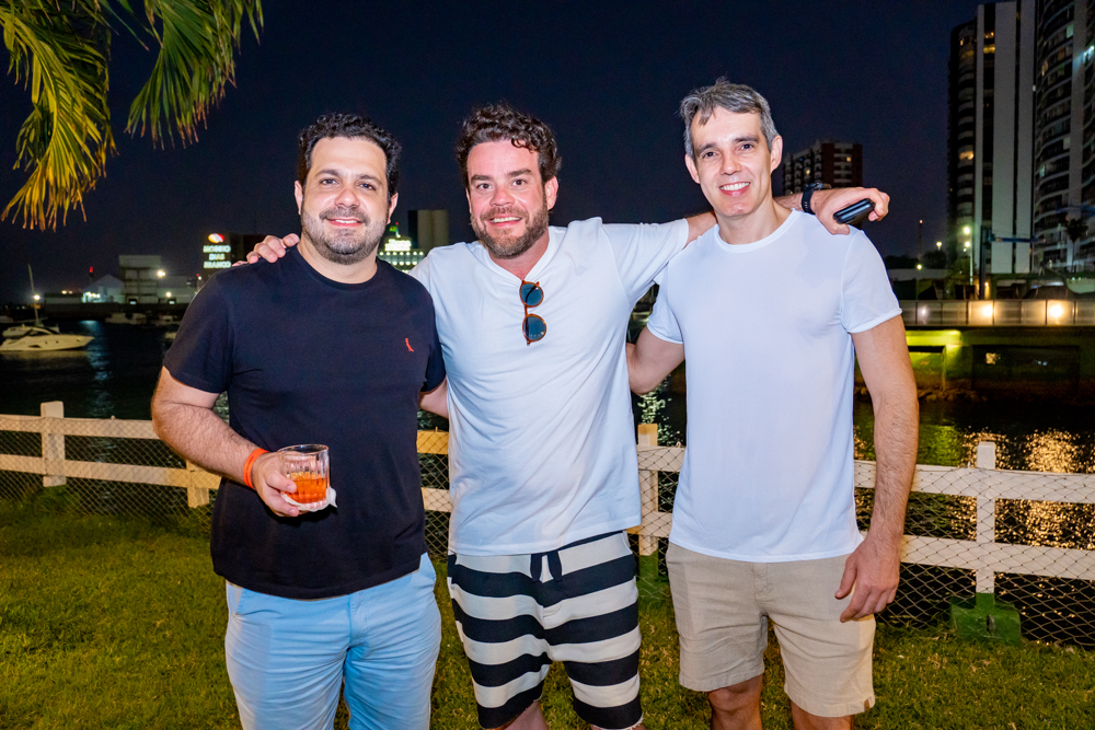 Raul Araújo, André Ferreira E Plínio Pequeno