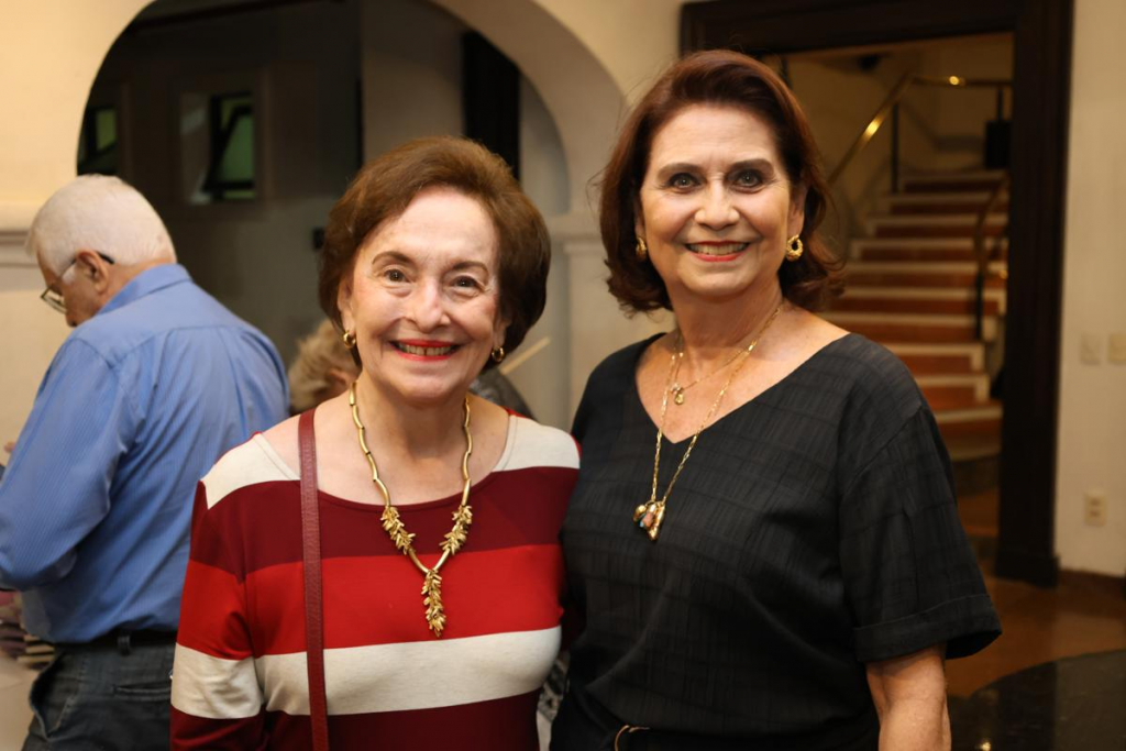 Regina Fiuza E Marilena Campos