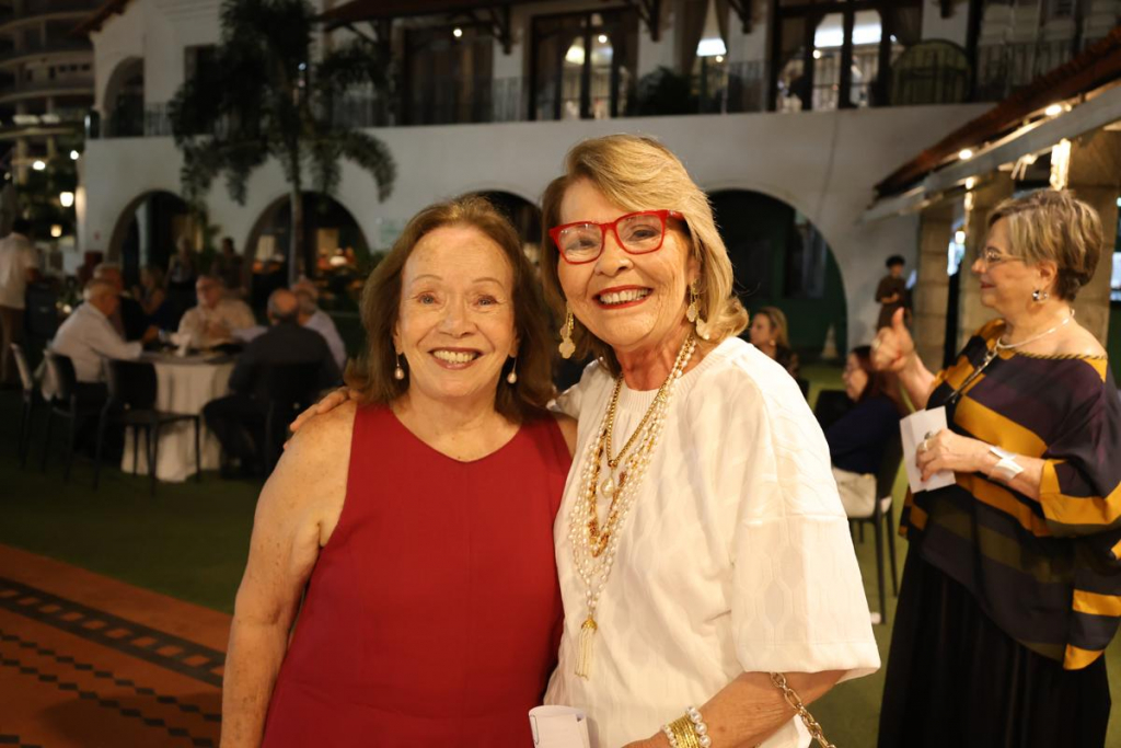 Rejane Studart E Boa Jucá