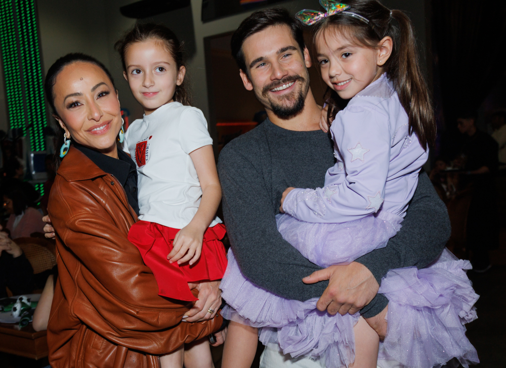 Sabrina Sato E Nicolas Prattes