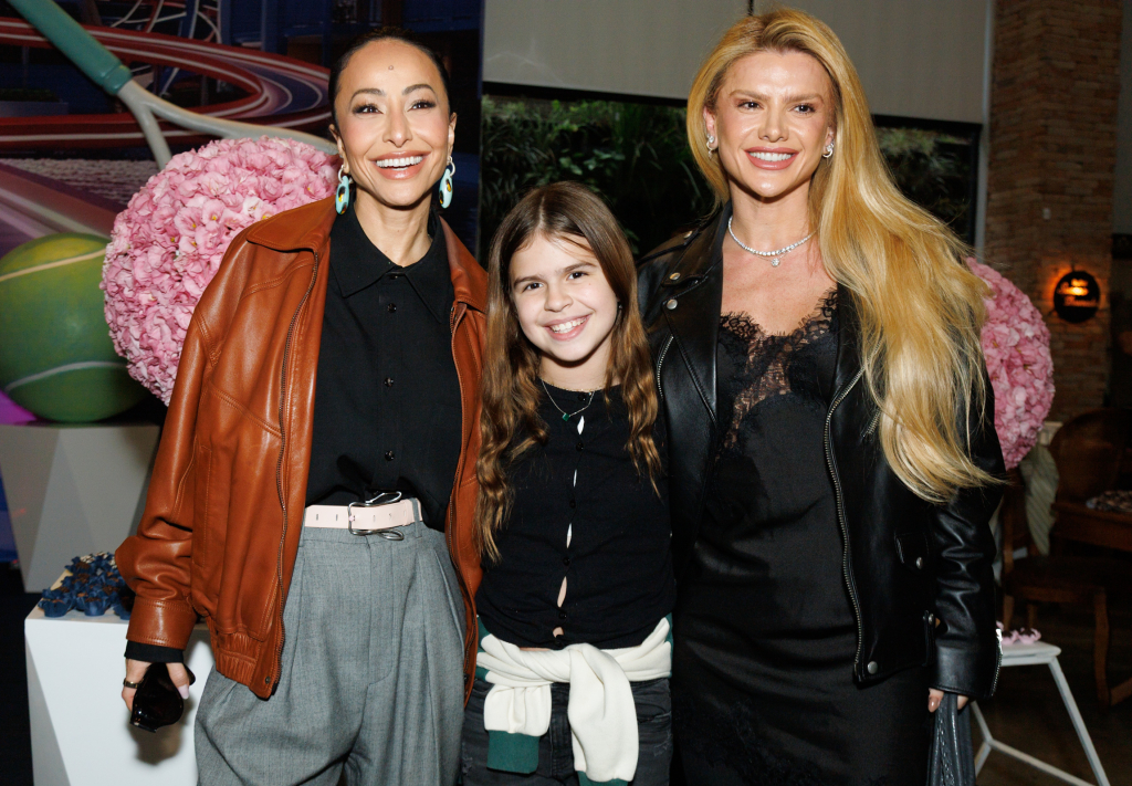 Sabrina Sato, Mirella Santos E Valentina