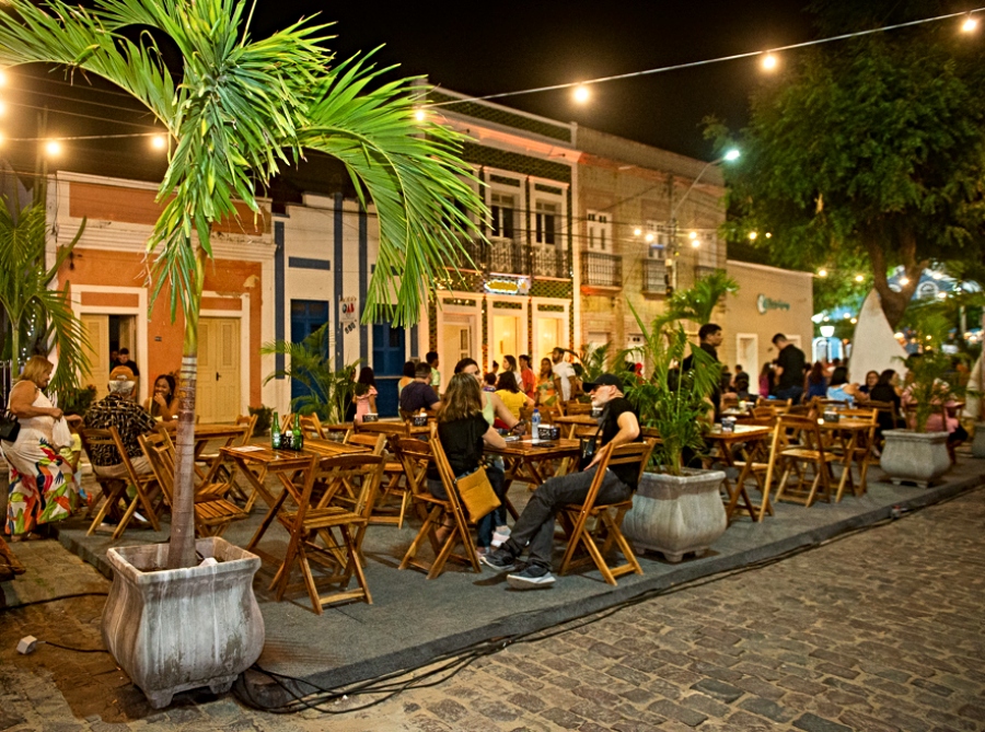 Fortaleza lidera a geração de empregos no Norte e Nordeste em setembro