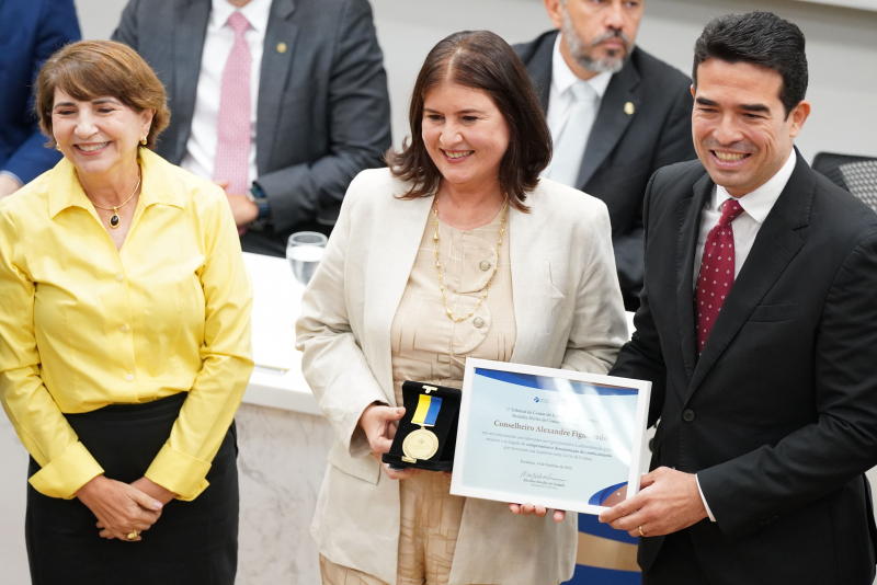 Sessão Especial - Tribunal de Contas do Ceará celebra nove décadas de compromisso com o bem público