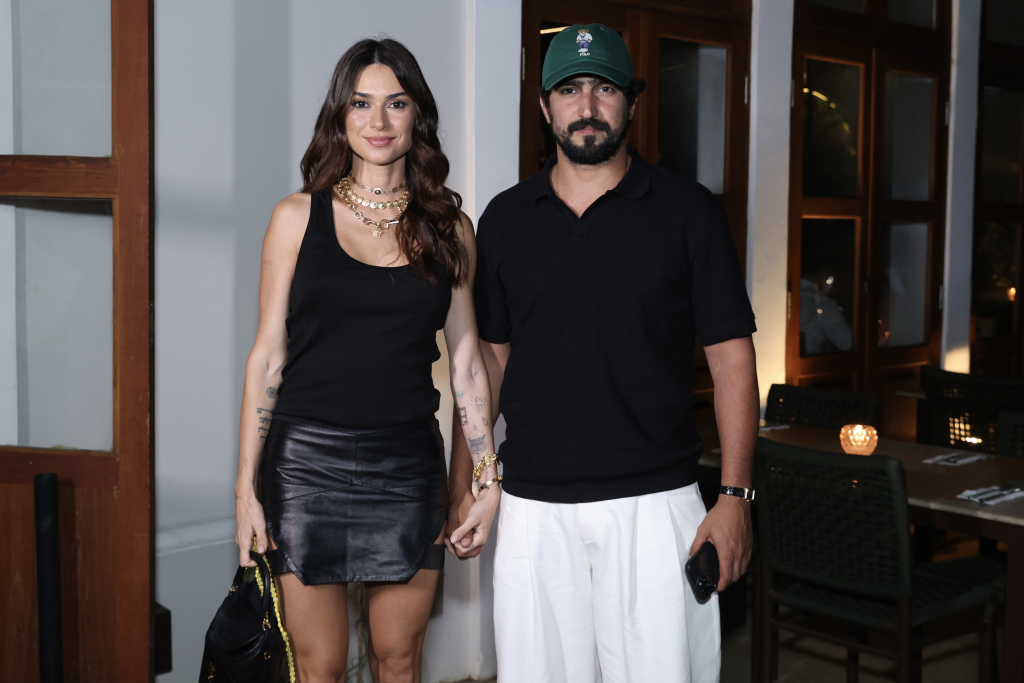 Thaila Ayala E Renato Goes