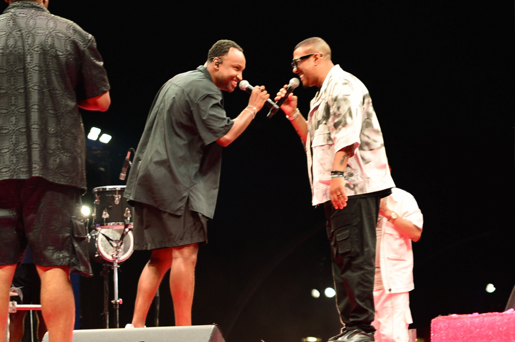 Thiaguinho E Pagode 90 (1)