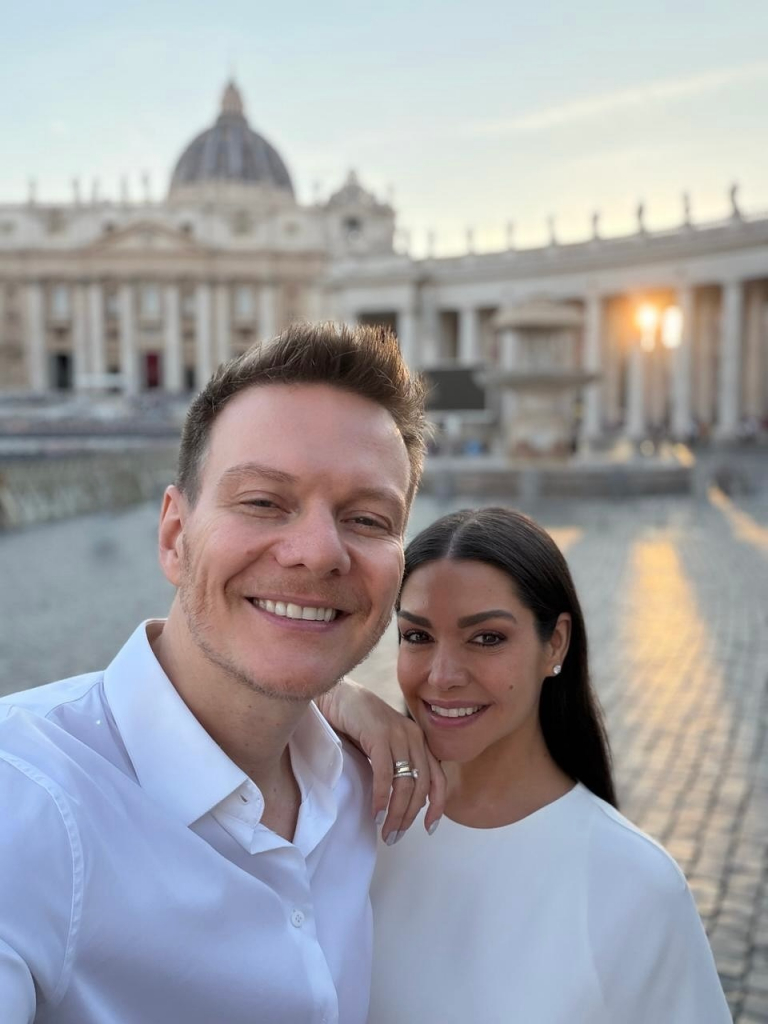 Um Ano Depois Daquele Dia Inesquecível No Cristo Redentor, Estamos Aqui Em Roma, No Coração Da N (6)