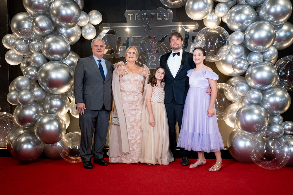 Valden Capistrano Brasileiro, Clotilde, Maria Beatriz, Valden E Maria Eduarda Capistrano