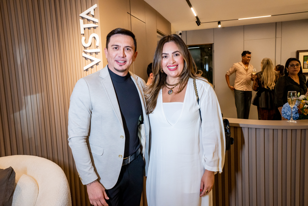 Vinicius Ferreira E Renata Abreu