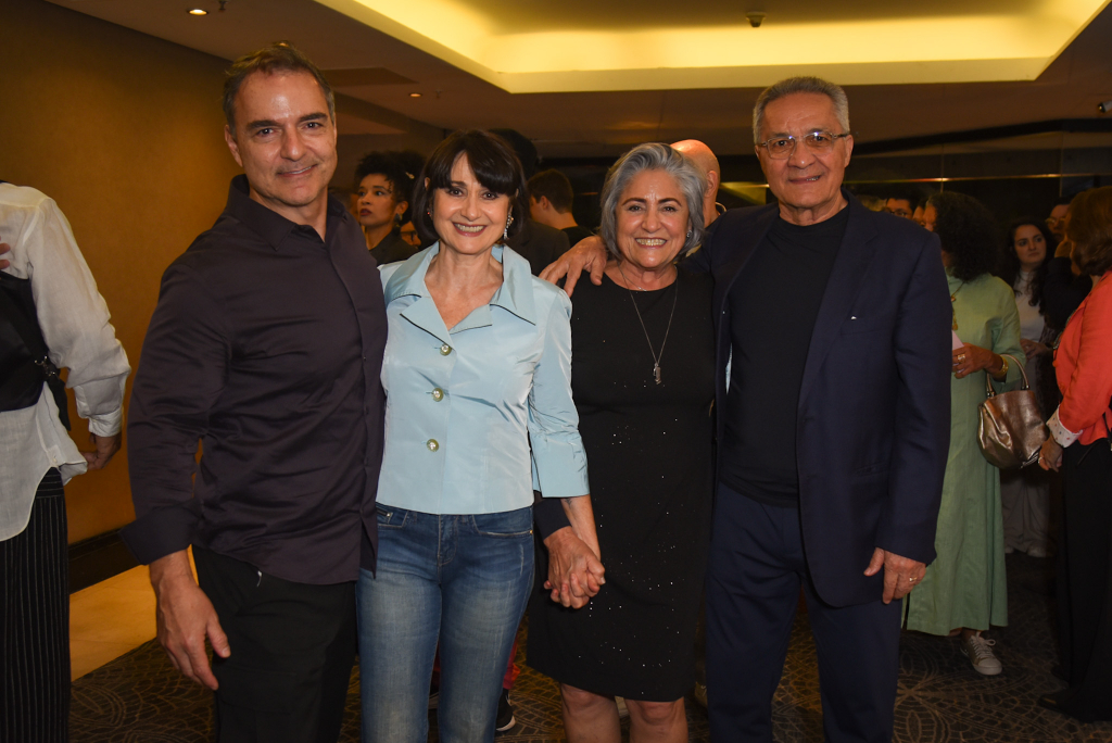 Zezé Polessa E Irmã 15962