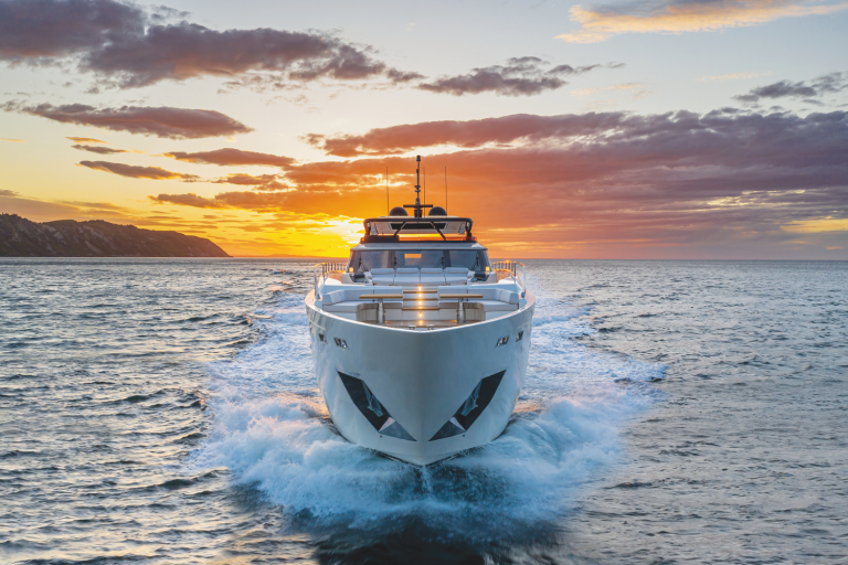 Construtoras de iates transformam luxo náutico em clubes exclusivos para fidelizar megacompradores