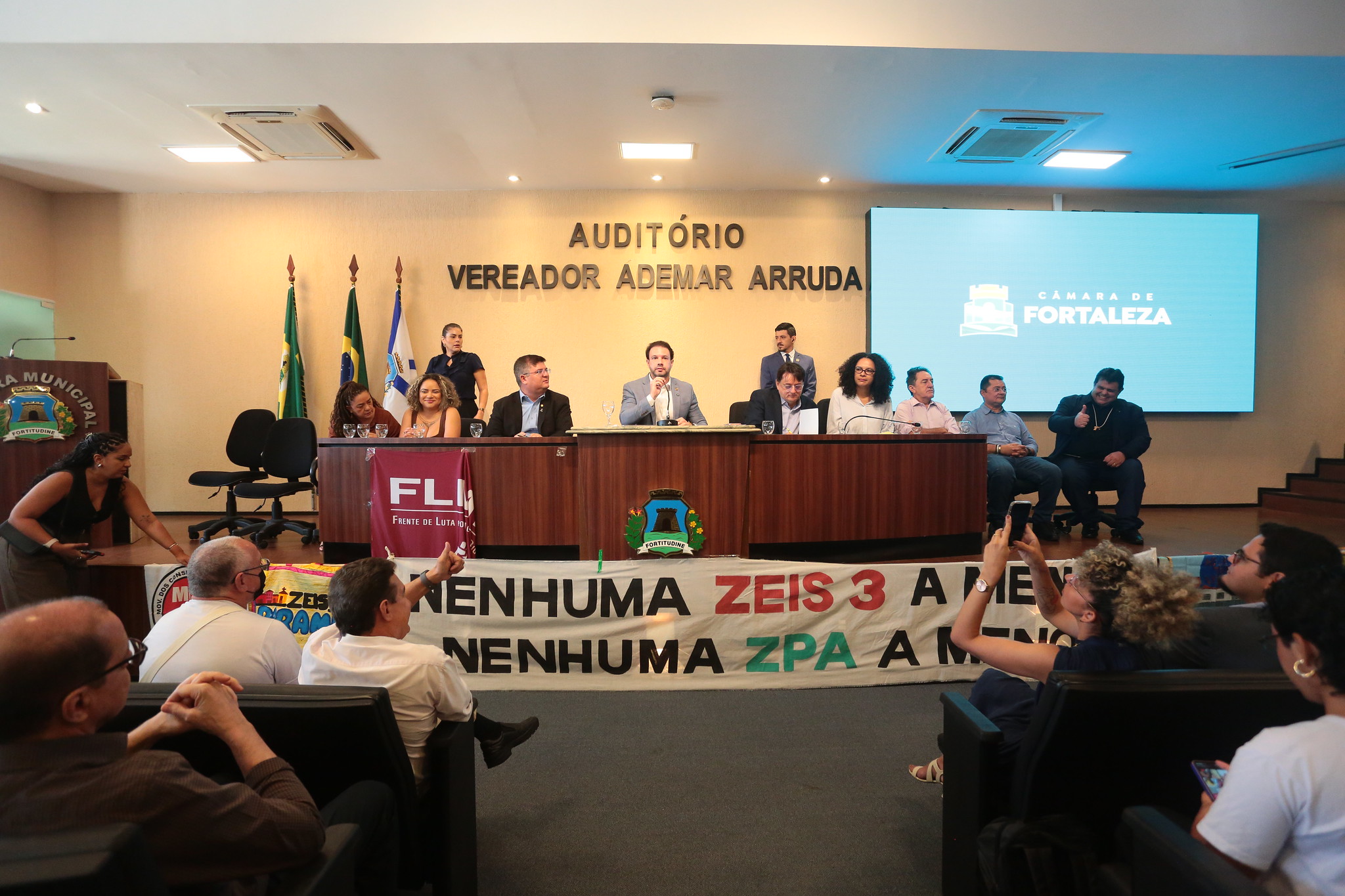 Vereadores e especialistas debatem Plano Diretor de Fortaleza em audiência na Câmara