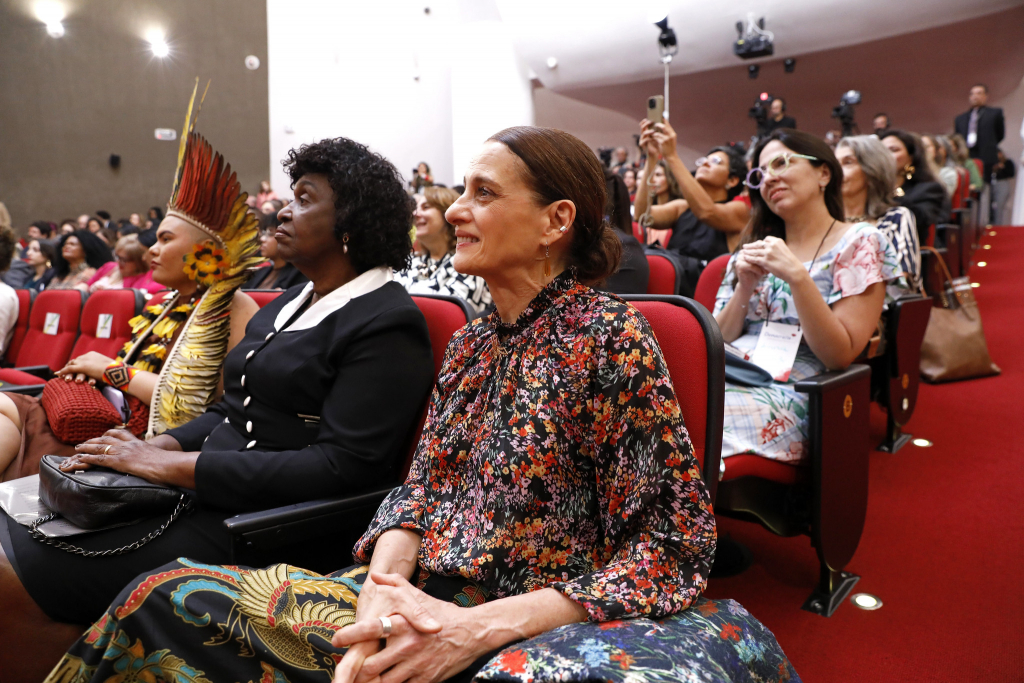 54944158580 A848ff5633 K