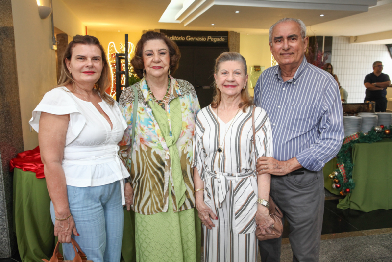 Agenda natalina - Programação do Ceará Natal de Luz 2025 é apresentada em café da manhã na CDL Fortaleza