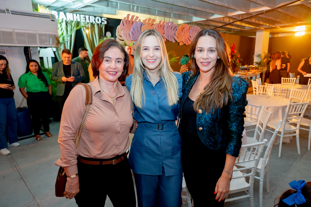 Adriana Neves, Naiana Philomeno E Lilian Leal (2)