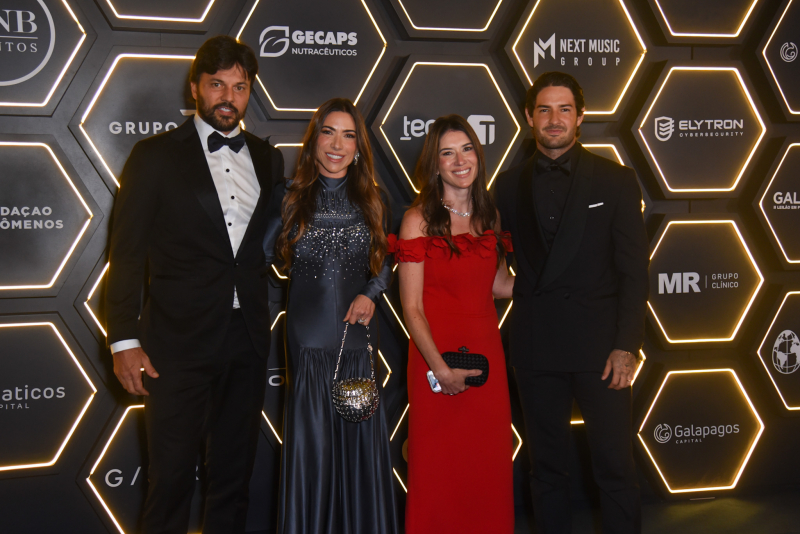 Arrecadação Solidária - Ronaldo e Celina Locks recebem famosos na 2ª edição do Leilão Galácticos em São Paulo