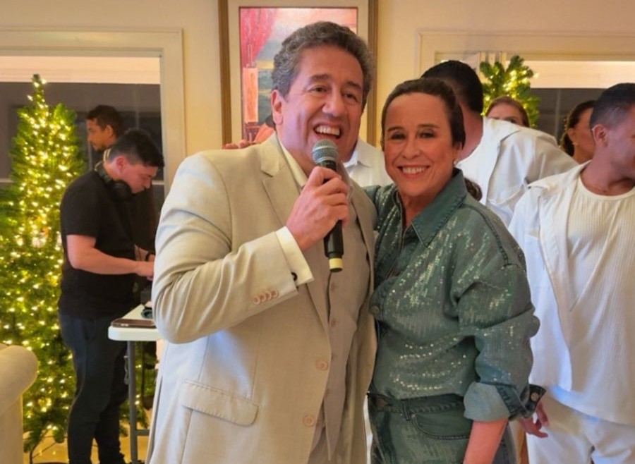 Magda Bezerra brinda à chegada dos 70 em celebração intimista e cheia de alegria