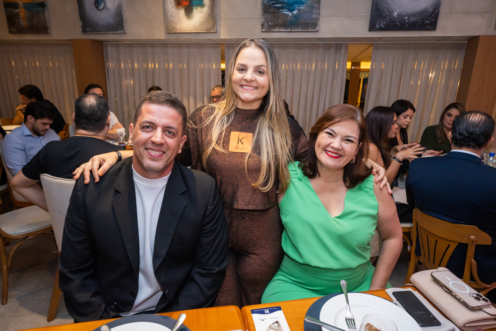 Aluisio Neto, Renata Paula E Erika Santos