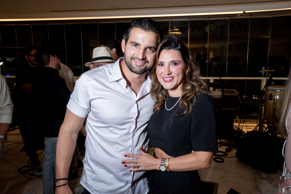Álvaro E Carol Carvalho