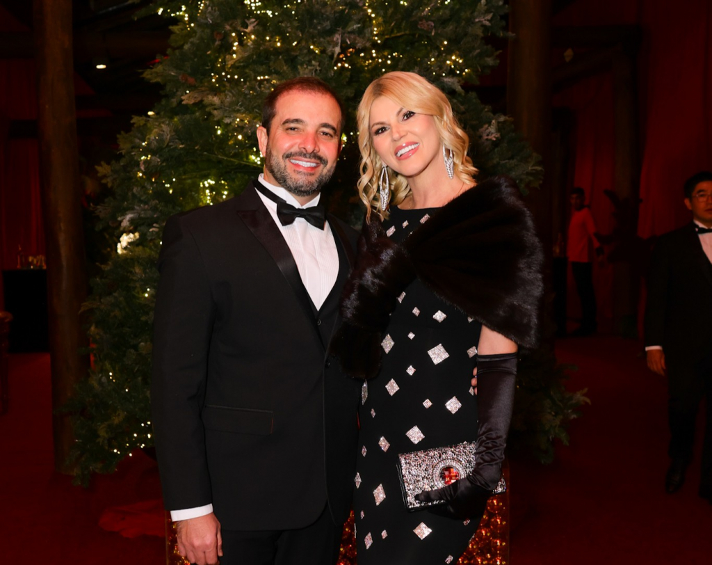 Amilton Augusto E Val Marchiori