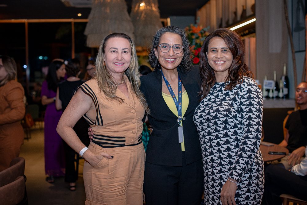 Ana Glesse, Tercia Nobre E Wanessa Ferreira