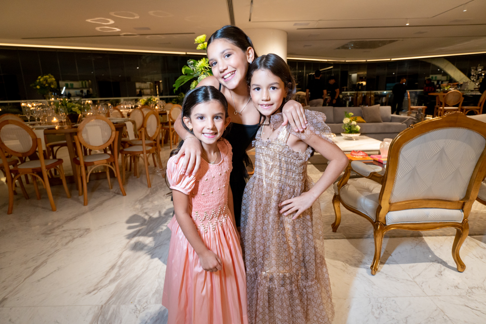 Ana Leticia, Ana Júlia E Lara Carvalho
