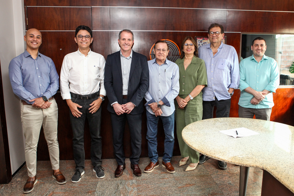 Anderson Sorgatti, Mauro Rosalmeida, Ricardo Santos Famá, Alvaro Andrade, Suely E Francisco Kubrusly, João Ernesto (13)