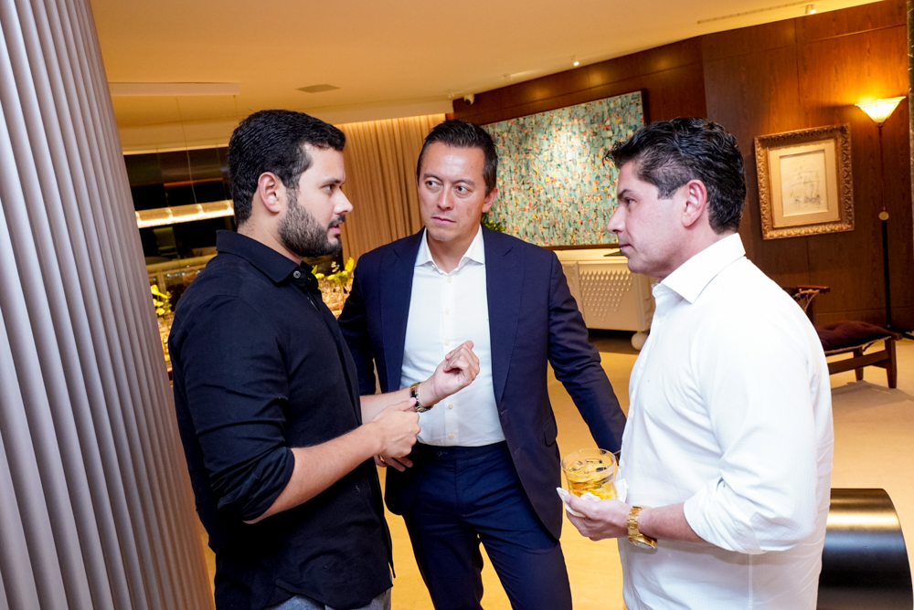 André Farias, Victor Arakaki (1)