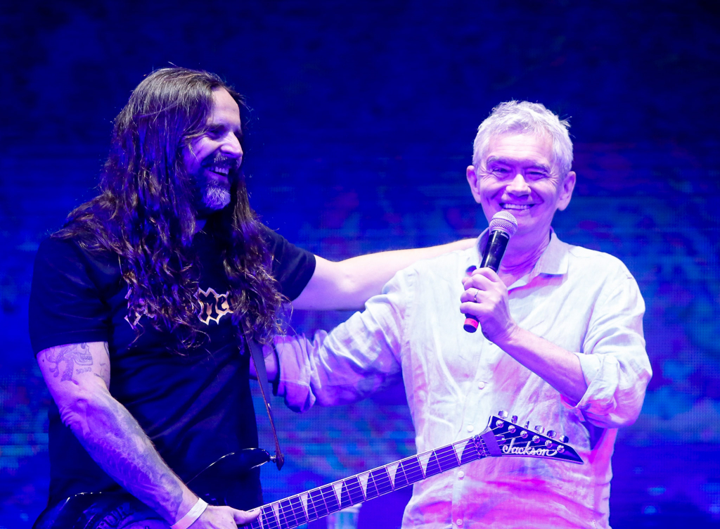 Andreas Kisser E Serginho Groisman