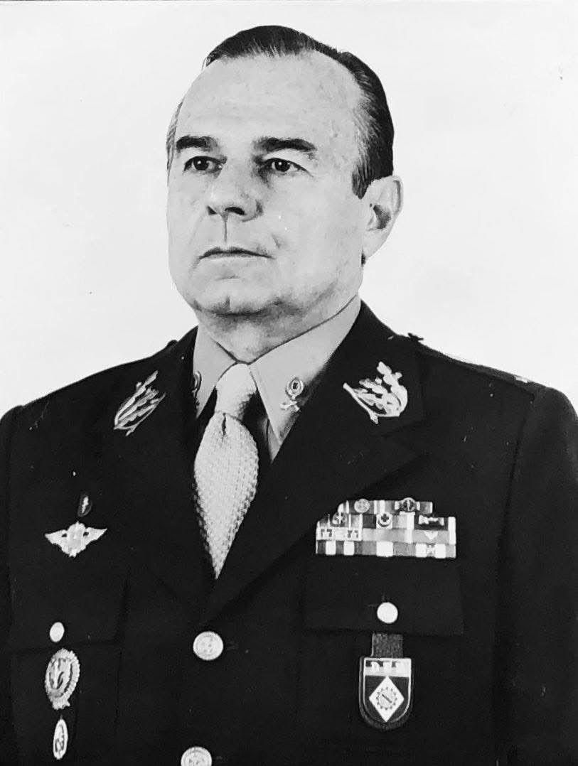 Morre o general cearense Licínio Nunes de Miranda Filho