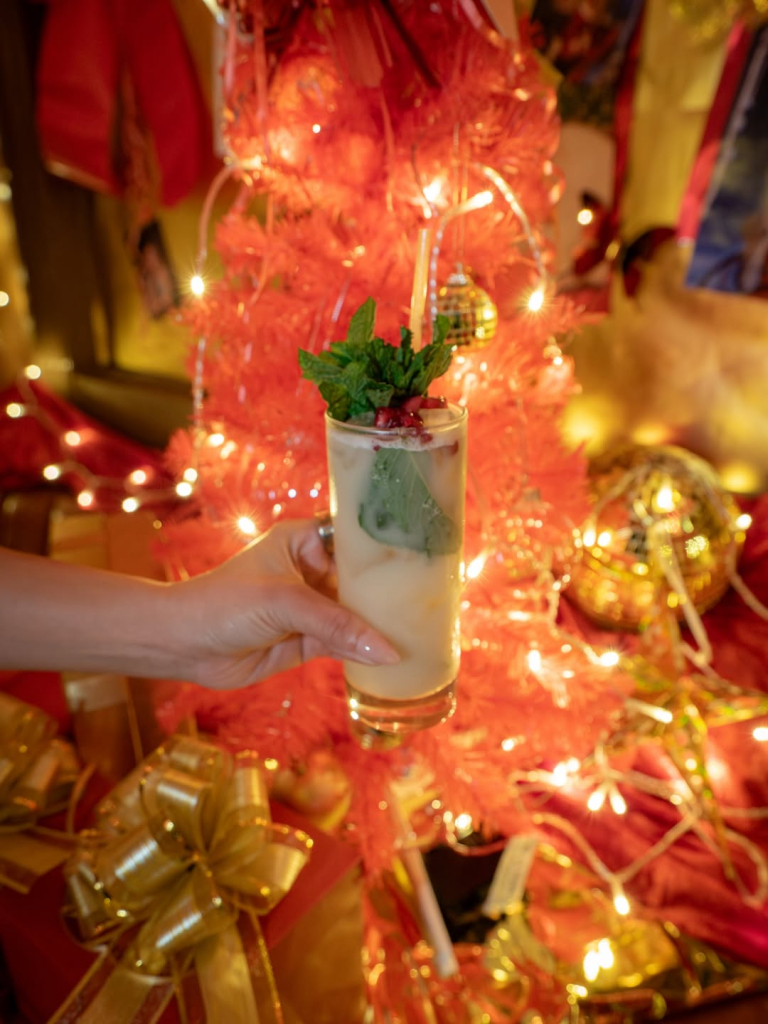 Beachside Vibes Meet Christmas At Our Miami Location, Open Starting Today! Reserve Your Spot At (1)