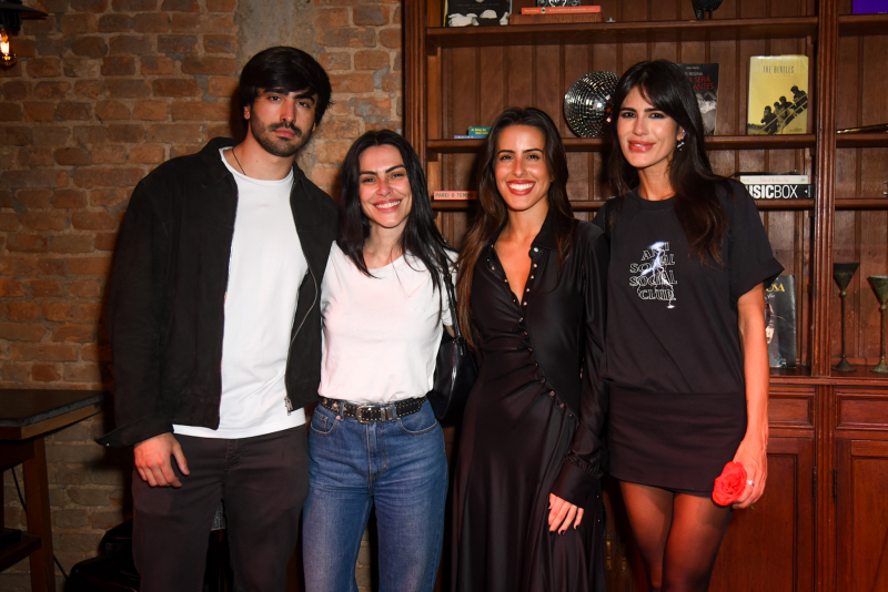 Bento, Cleo, Ana E Anttonia Morais