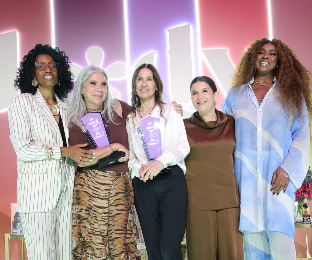 Famosas participam de debates sobre autenticidade e homenageiam Preta Gil em São Paulo