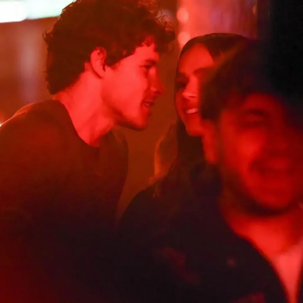 Bruna E Shawn Mendes!!!!!!!!!!!!!!!!! ❤️❤️❤️❤️❤️❤️❤️❤️#brunamarquezine #shawnmendes (2)