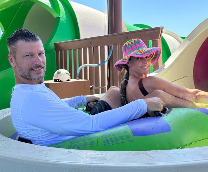 Fernanda Lima e Rodrigo Hilbert vivem dias de descanso e lazer com os filhos no Beach Park