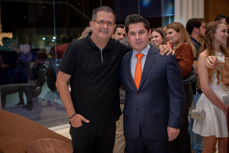 Referência nacional - Noite elegante marca inauguração da primeira unidade da Breton em Fortaleza