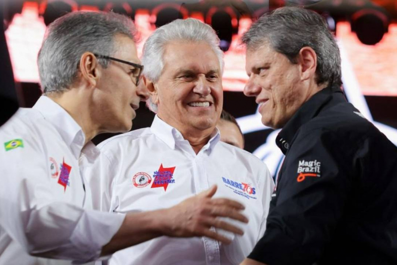 Governadores de direita pré-candidatos ao Planalto sinalizam anistia a Jair Bolsonaro