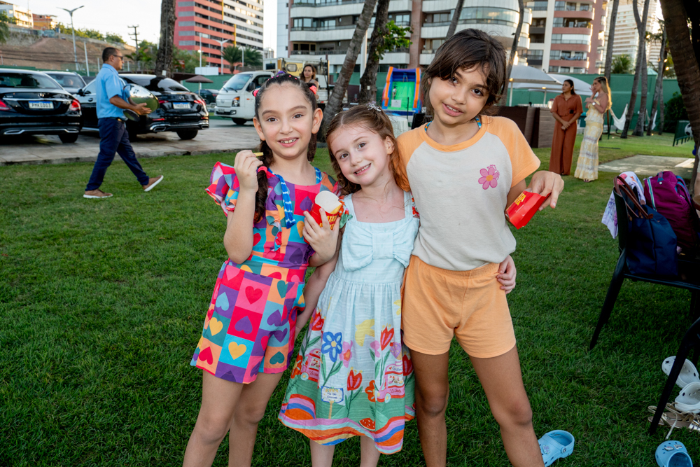 Cecília Ferraz, Maria Laura Ferraz E Alice Vieira