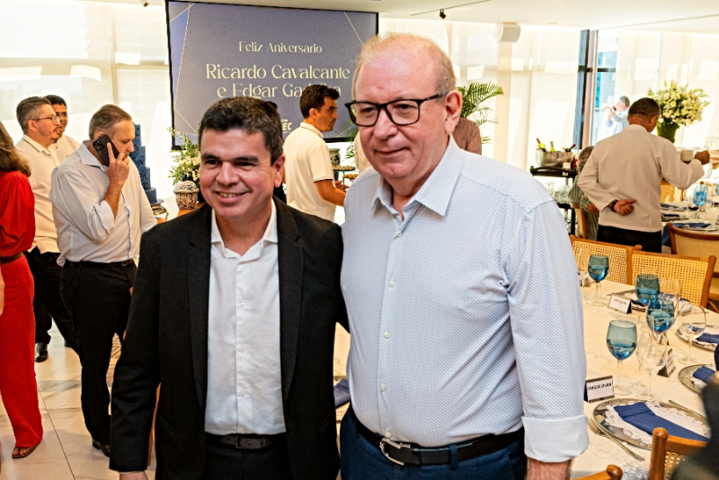 DUPLA COMEMORAÇÃO - Ricardo Cavalcante e Edgar Gadelha celebram aniversário em prestigiado almoço na FIEC