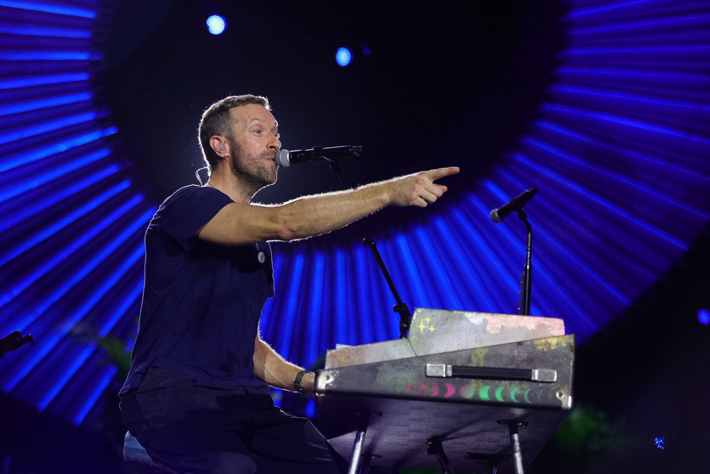 Chris Martin (2)