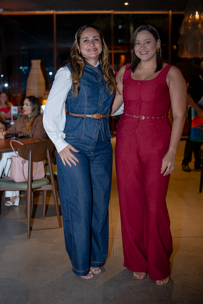 Cibele Benevides E Natália Freire (2)