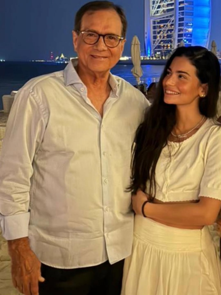 Claudinha Vale, Minha Neta Querida, Você Que Veio De Londres Apenas Para Nos Encontrar Aqui Em D